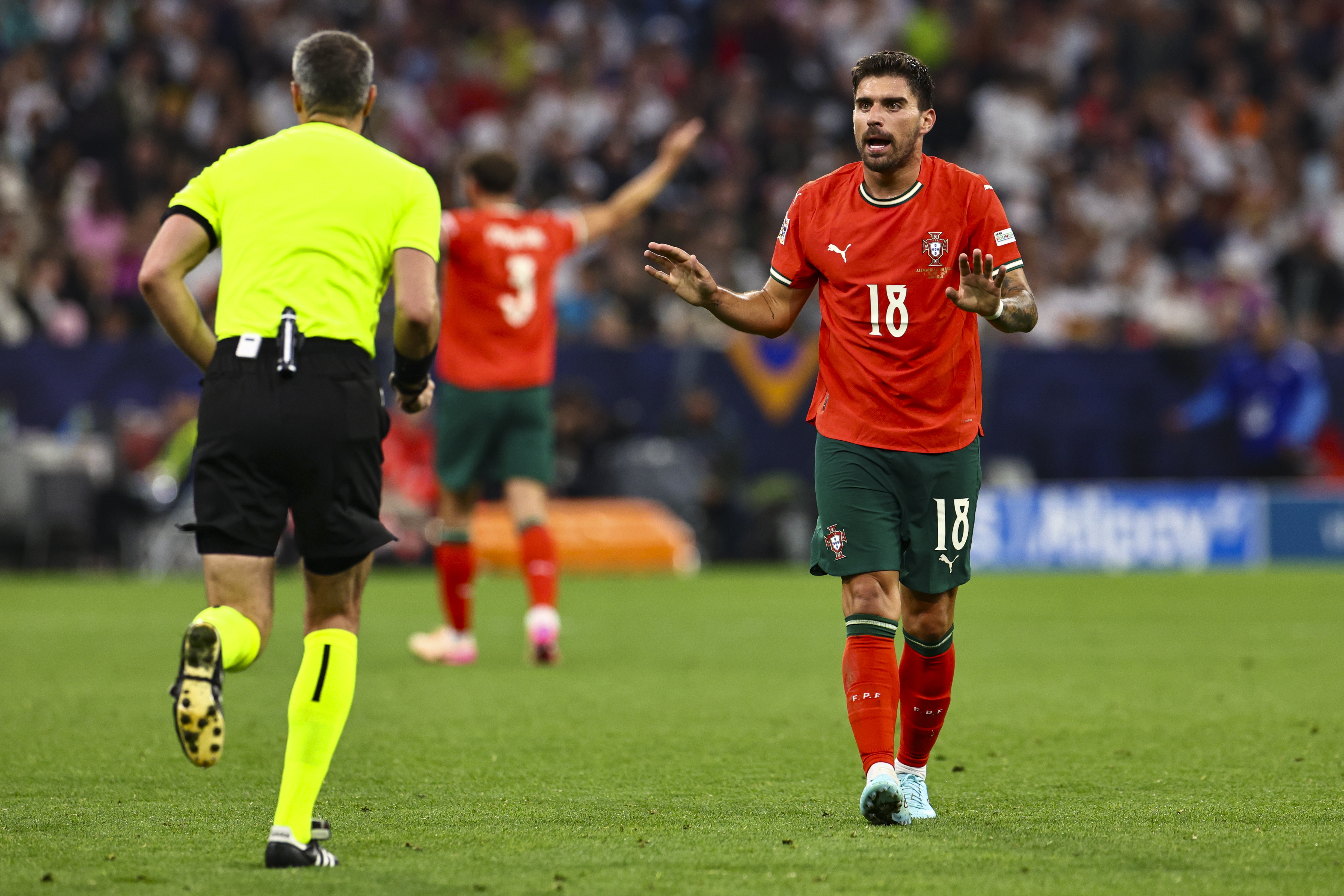 C7娱乐-葡萄牙队险胜，晋级形势仍有不确定因素的简单介绍