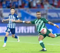 包含谢周三豪取三分！客场胜出壮志凌云的词条