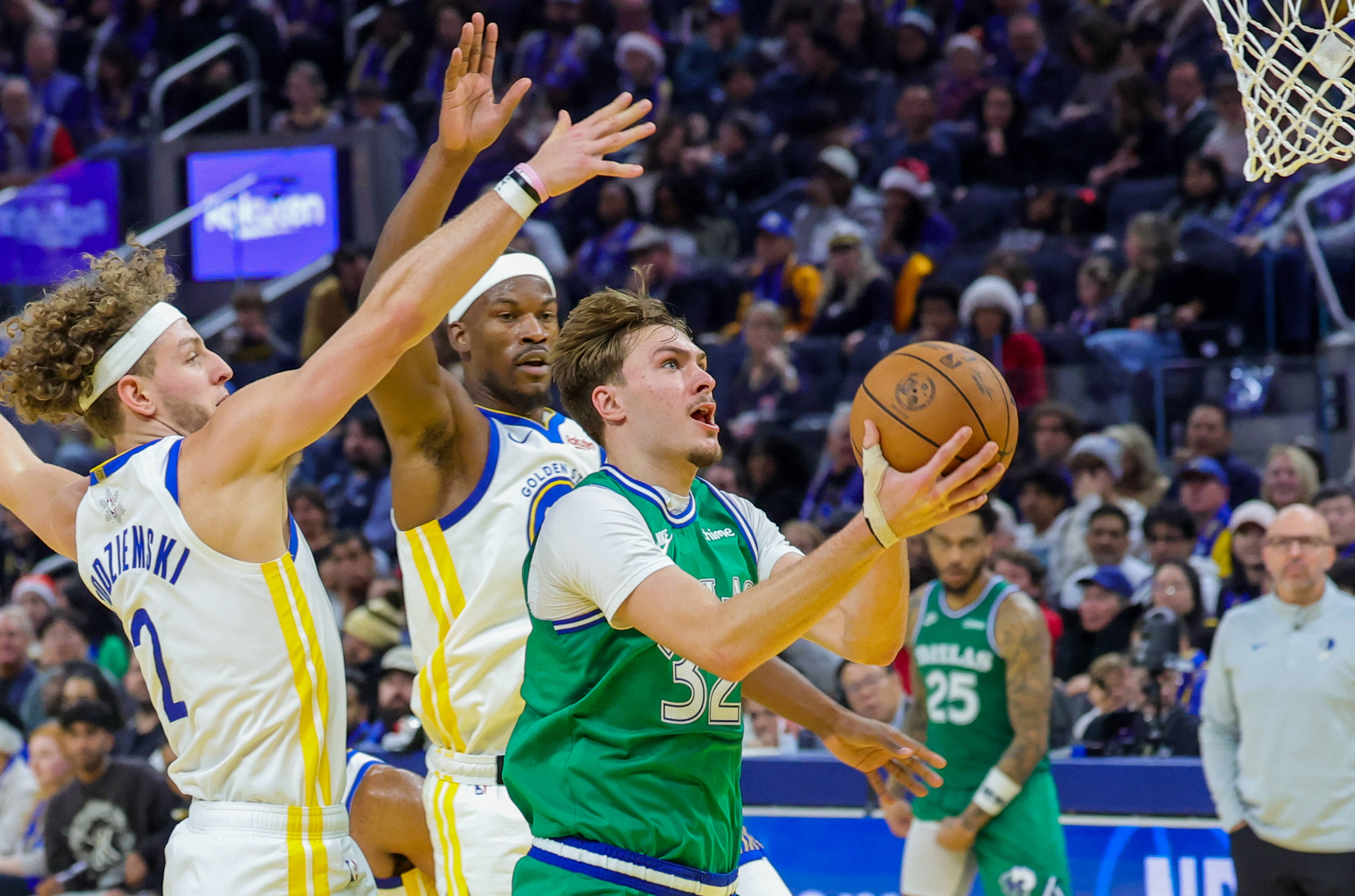 C7娱乐下载-NBA总决赛：独行侠队逆转夺冠的简单介绍